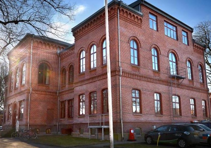 Gamla Flickskolan, the address of the Harbour and Road Administration